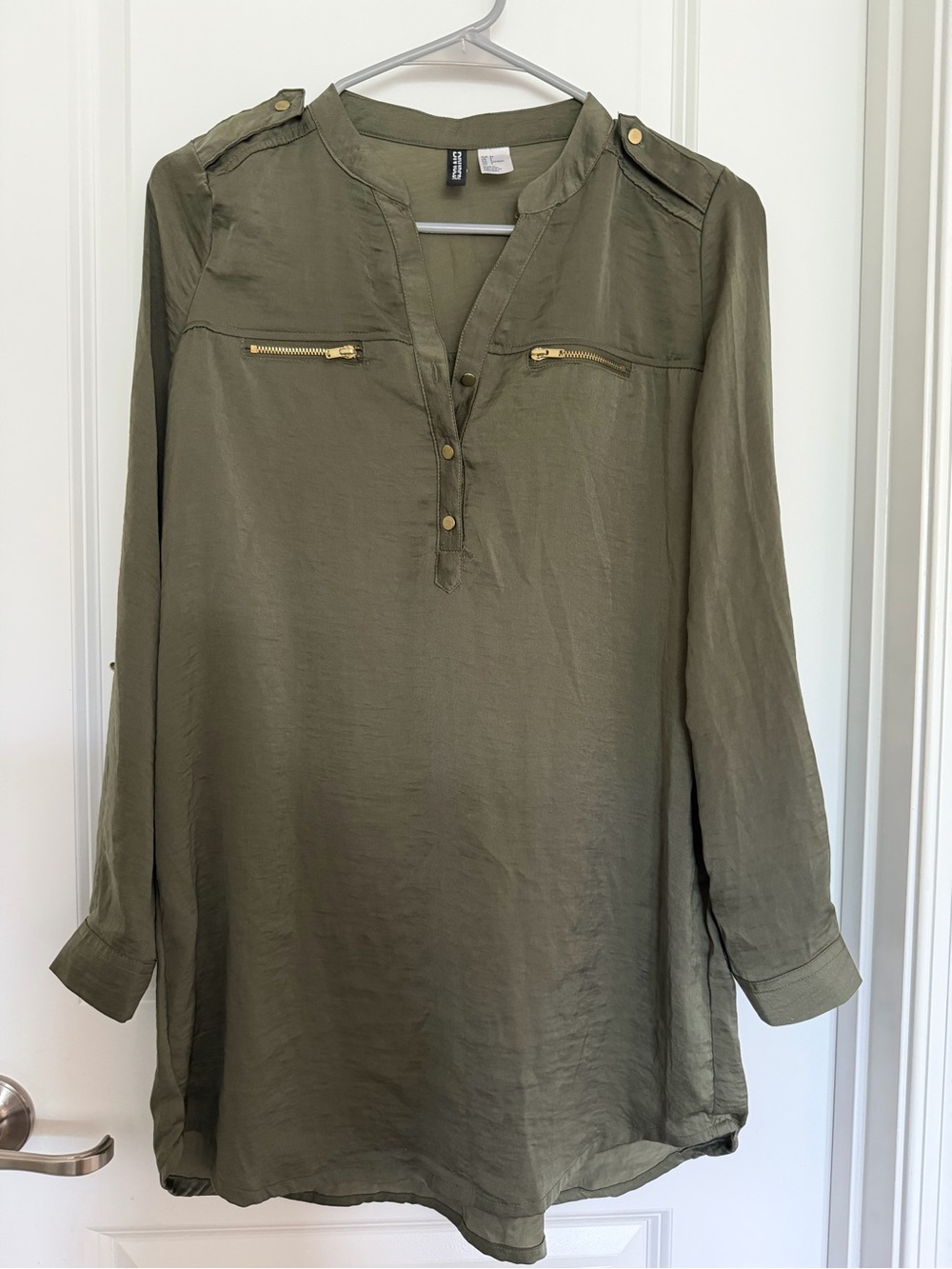 Preloved Women’s H&M Top Size 4 (Small) Khaki